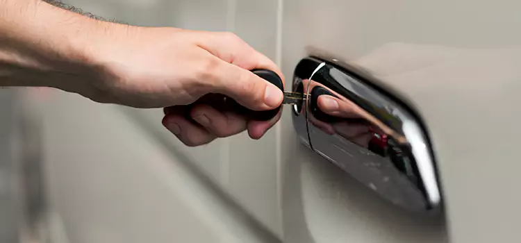 Why Choose Our Auto Locksmith Team in Westport, CT?